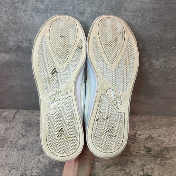 Nike Court Royale Sneakers Womens sz 8.5 - white - Picture 5 of 9